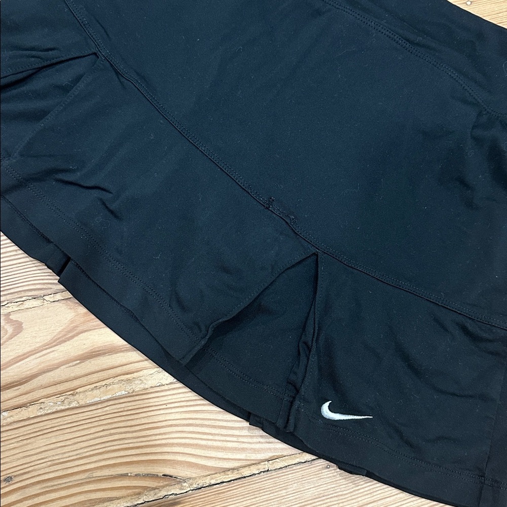 Nike Women's Mini Skirt in Black - Picture 2 of 4